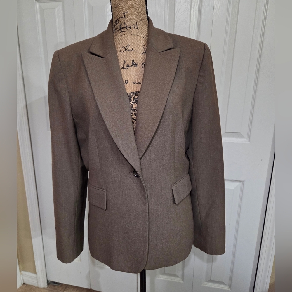 Tahari Levine Women's Classic Light Brown/Taupe Blazer